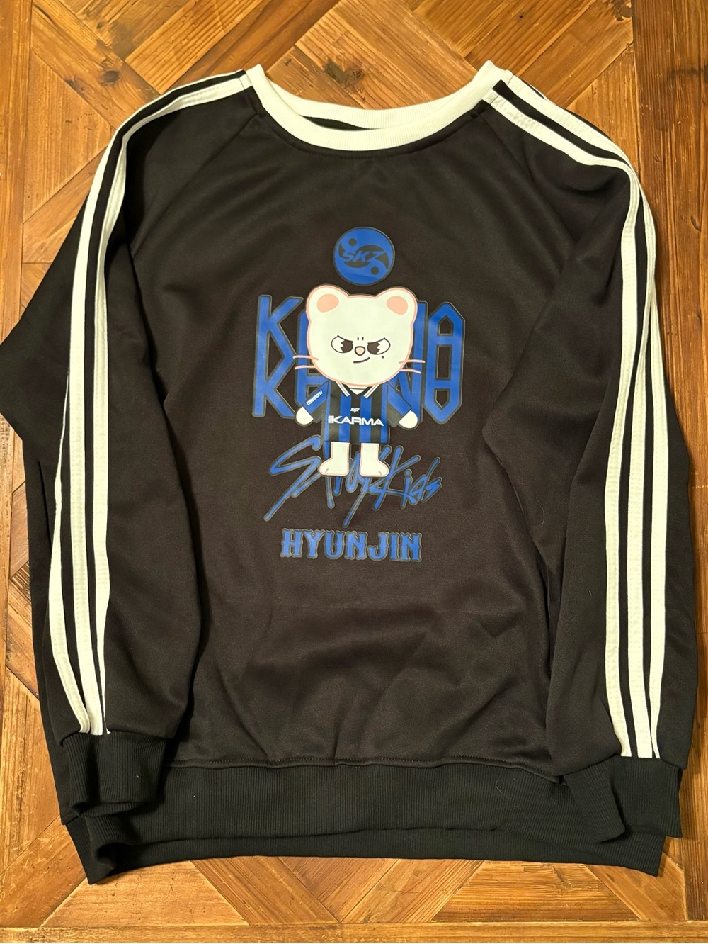 Stray Kids SKZOO Karma sweatshirt